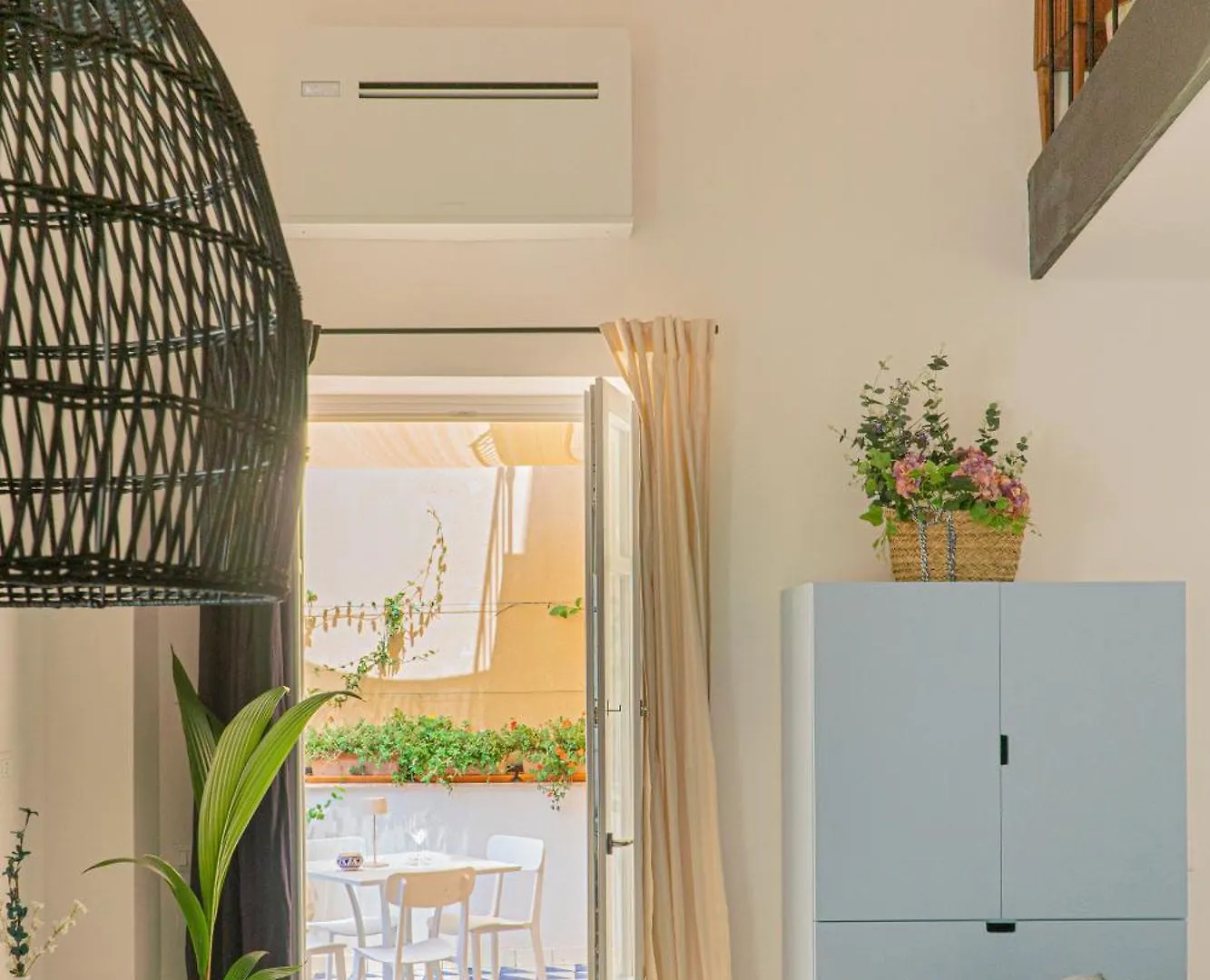 Il Moro & La Dama Apartment Palermo 0*,  Italy
